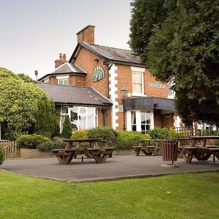 Premier Inn Crewe Nantwich Bagian luar foto